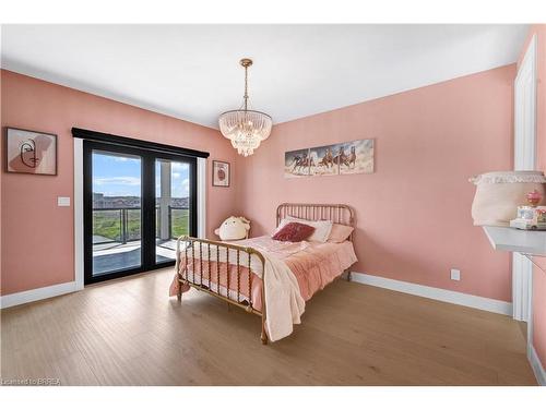 50 Grandville Circle, Paris, ON - Indoor Photo Showing Bedroom