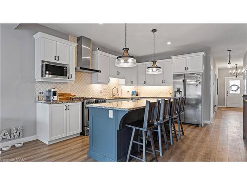 4 Brookfield Lane, Simcoe, ON - Indoor Photo Showing Kitchen With Upgraded Kitchen