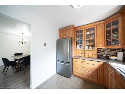 27 Mulholland Drive, Paris, ON - Indoor Photo Showing Kitchen