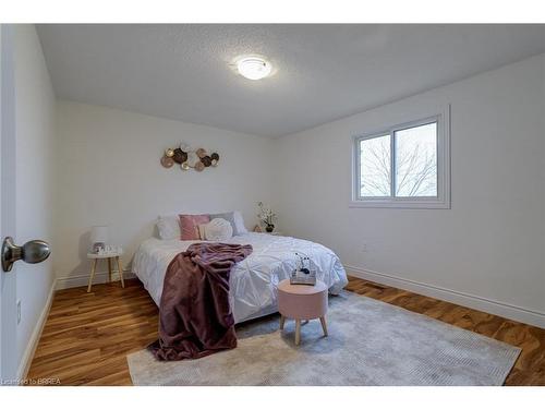 1 Argyle Road, Barrie, ON - Indoor Photo Showing Kitchen With Double Sink