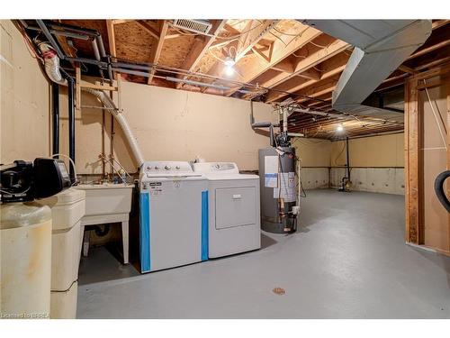 1 Argyle Road, Barrie, ON - Indoor Photo Showing Laundry Room