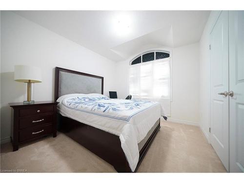 4 Sleeth Street, Brantford, ON - Indoor Photo Showing Bedroom