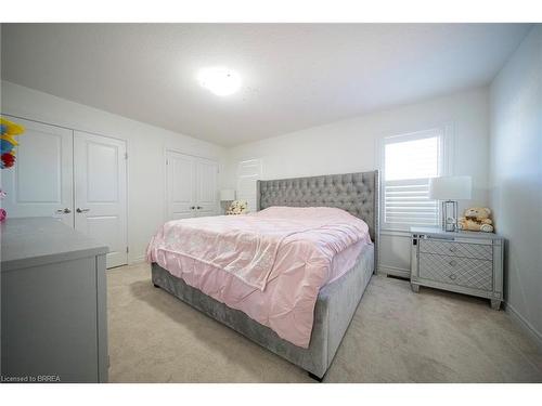 4 Sleeth Street, Brantford, ON - Indoor Photo Showing Bedroom