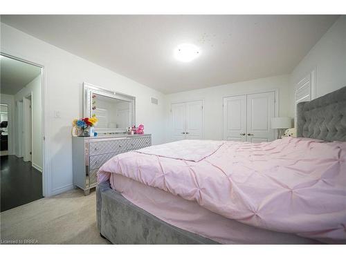 4 Sleeth Street, Brantford, ON - Indoor Photo Showing Bedroom