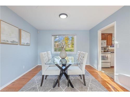 64 Brier Park Road, Brantford, ON - Indoor Photo Showing Dining Room