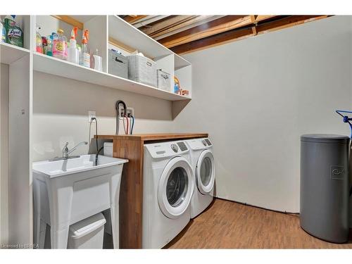 122 Gillin Road, Brantford, ON - Indoor Photo Showing Laundry Room