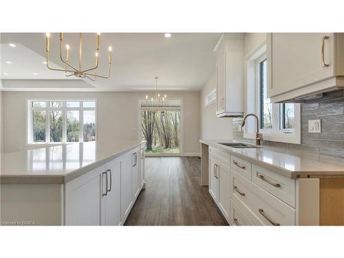 172A Mechanic Street, Waterford, ON - Indoor Photo Showing Kitchen