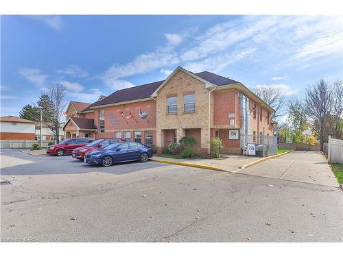 14 Henry Street, Brantford, ON 