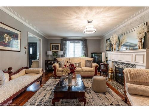 60 Highland Drive, Brantford, ON - Indoor Photo Showing Living Room With Fireplace