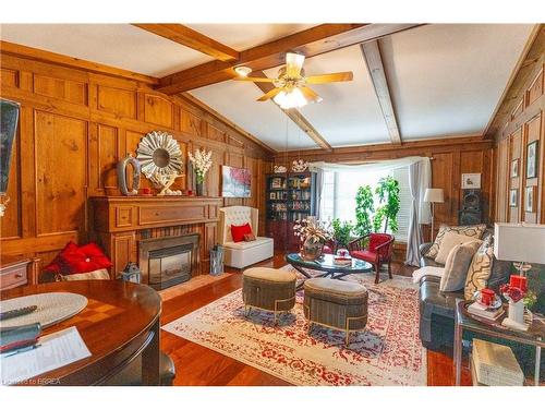 60 Highland Drive, Brantford, ON - Indoor Photo Showing Living Room With Fireplace