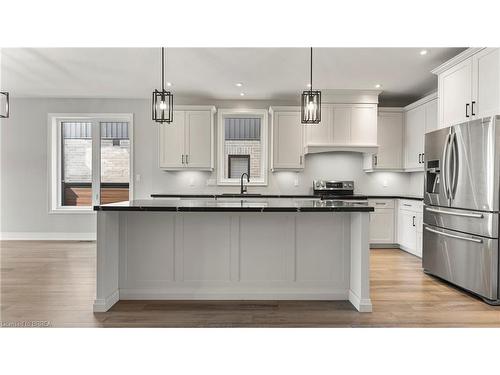 30 Hare Street, Waterford, ON - Indoor Photo Showing Kitchen With Upgraded Kitchen