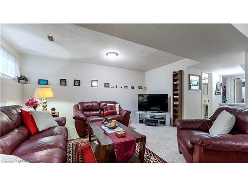 594 Grey Street, Brantford, ON - Indoor Photo Showing Living Room