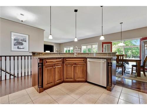 10 Golden Meadow Drive, Port Dover, ON - Indoor Photo Showing Kitchen