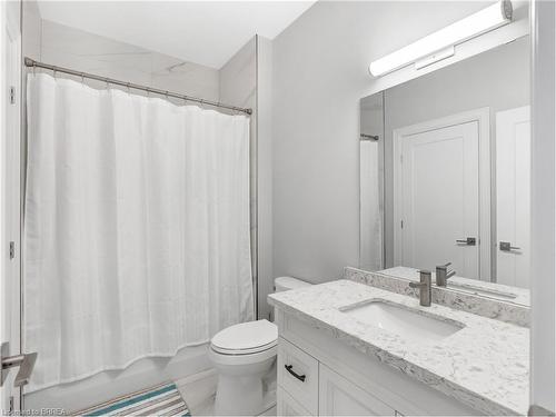 18 Cranberry Crescent, Simcoe, ON - Indoor Photo Showing Bathroom