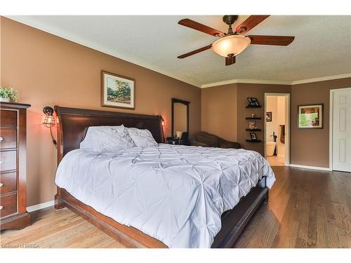 95 Blackburn Drive, Brantford, ON - Indoor Photo Showing Bedroom