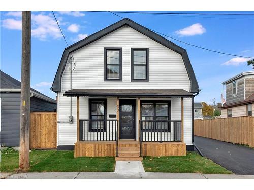 30 Curtis Street, Brantford, ON - Outdoor With Deck Patio Veranda