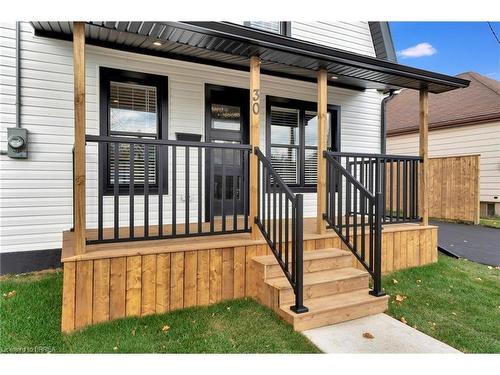 30 Curtis Street, Brantford, ON - Outdoor With Deck Patio Veranda