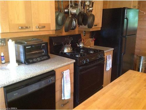 89 Grand Bend Road, Freelton, ON - Indoor Photo Showing Kitchen