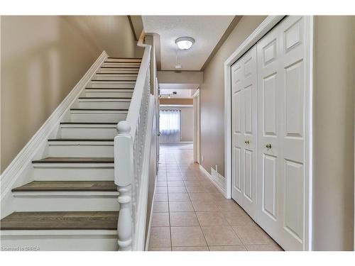 270 Grand River Avenue, Brantford, ON - Indoor Photo Showing Other Room