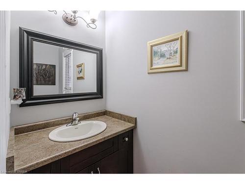 229 Springvalley Crescent, Hamilton, ON - Indoor Photo Showing Bathroom