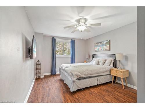 18 Latzer Crescent, Brantford, ON - Indoor Photo Showing Bedroom