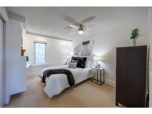 345 College Avenue, Simcoe, ON - Indoor Photo Showing Bedroom