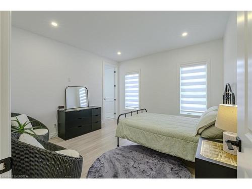 18 Bannister Street, Oakland, ON - Indoor Photo Showing Bedroom