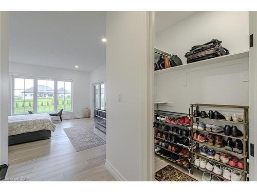 18 Bannister Street, Oakland, ON - Indoor Photo Showing Bedroom