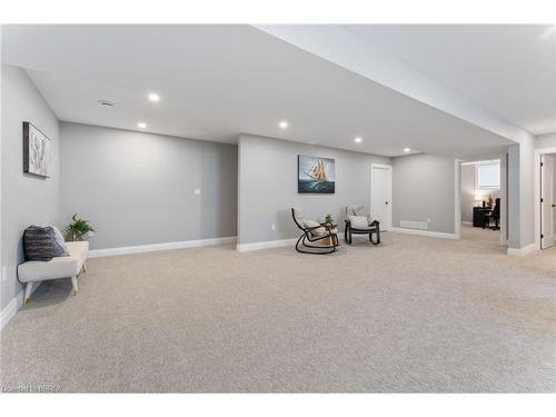 5 Sycamore Drive, Tillsonburg, ON - Indoor Photo Showing Other Room