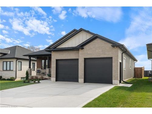 5 Sycamore Drive, Tillsonburg, ON - Outdoor With Facade