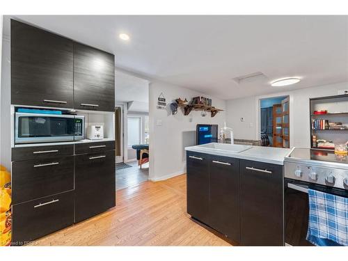 12 Bloomer Street, Tillsonburg, ON - Indoor Photo Showing Kitchen