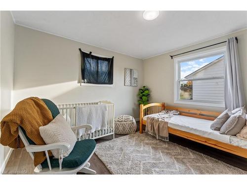 107 Elk Street, Aylmer, ON - Indoor Photo Showing Bedroom