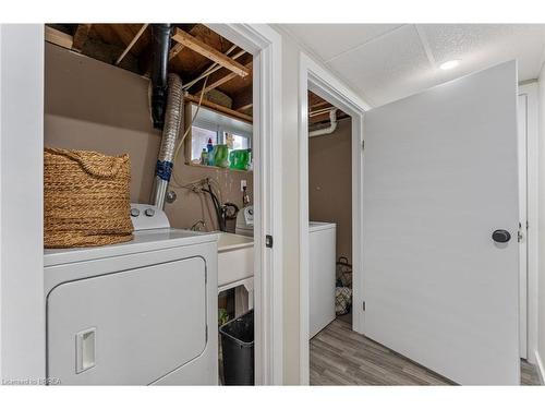 107 Elk Street, Aylmer, ON - Indoor Photo Showing Laundry Room