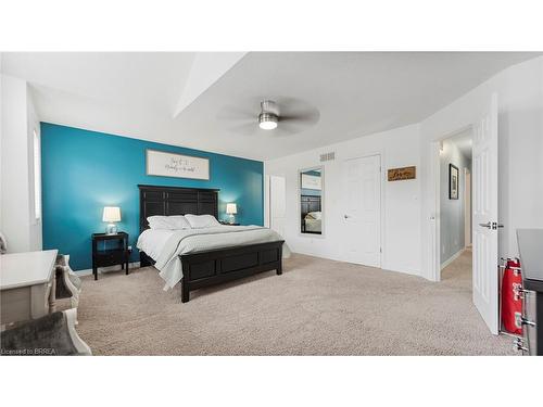 211 Maple Bush Drive, Cambridge, ON - Indoor Photo Showing Bedroom