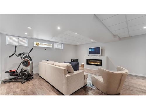 211 Maple Bush Drive, Cambridge, ON - Indoor Photo Showing Basement