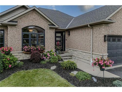 31 Irongate Drive, Paris, ON - Outdoor