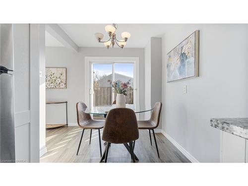 44-273 Elgin Street, Brantford, ON - Indoor Photo Showing Dining Room