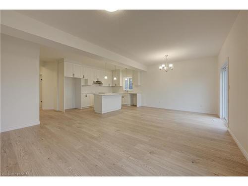 349 Bradshaw Drive, Stratford, ON - Indoor Photo Showing Kitchen