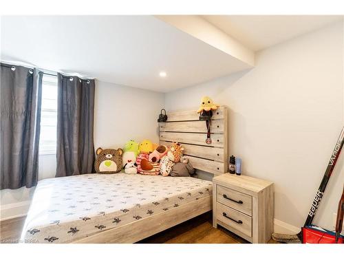 66 Leamon Street, Waterford, ON - Indoor Photo Showing Bedroom