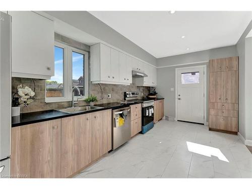 94 Superior Street, Brantford, ON - Indoor Photo Showing Kitchen With Stainless Steel Kitchen