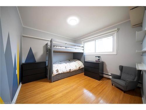 37 Allwood Street, Brantford, ON - Indoor Photo Showing Bedroom