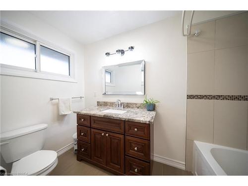 37 Allwood Street, Brantford, ON - Indoor Photo Showing Bathroom