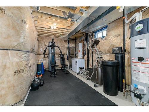 95 Munro Circle, Brantford, ON - Indoor Photo Showing Basement