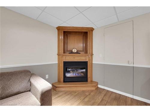 18 Shalfleet Boulevard, Brantford, ON - Indoor With Fireplace