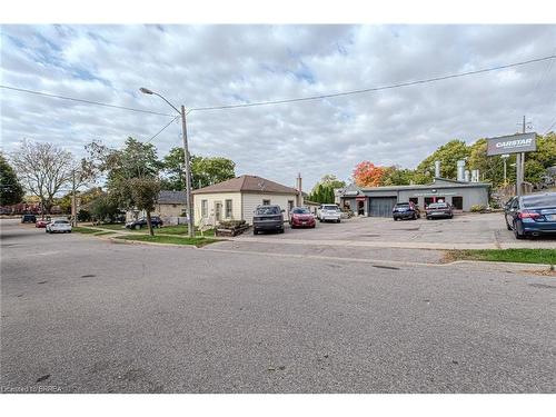 14 Ann Street, Brantford, ON 