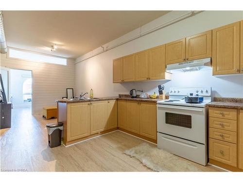 405-150 Colborne Street E, Brantford, ON - Indoor Photo Showing Kitchen With Double Sink