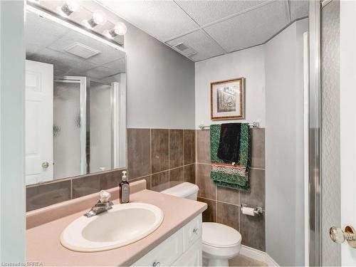 3 Johnson Crescent, Simcoe, ON - Indoor Photo Showing Bathroom