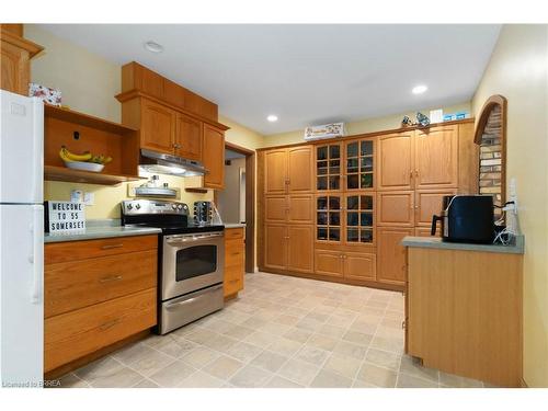 55 Somerset Road, Brantford, ON - Indoor Photo Showing Kitchen