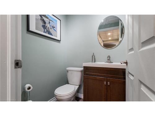 40 Silver Lake Drive, Port Dover, ON - Indoor Photo Showing Bathroom