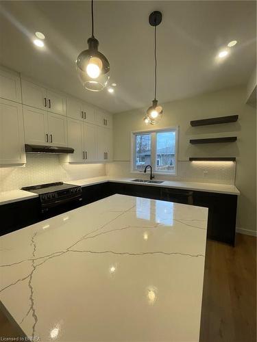 3985B Milton Street, Shakespeare, ON - Indoor Photo Showing Kitchen